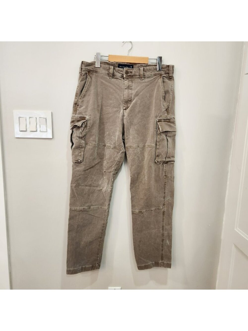 Abercrombie & Fitch Cargo Pants Men Fits 34x30 Khaki Faded Baggy Stretch Trouser